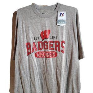 Wisconsin Badgers Gray Short Sleeve T-shirt Size 2X New Basketball Shirt Tall
